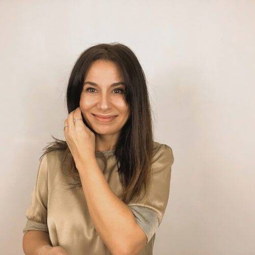 derya roth